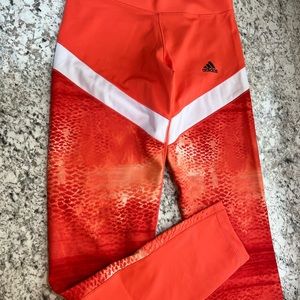 Adidas athletic performance leggings size small